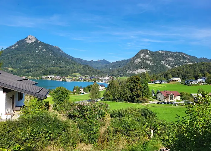 ヴィラ Am Fuschlsee フシュル・アム・ゼー